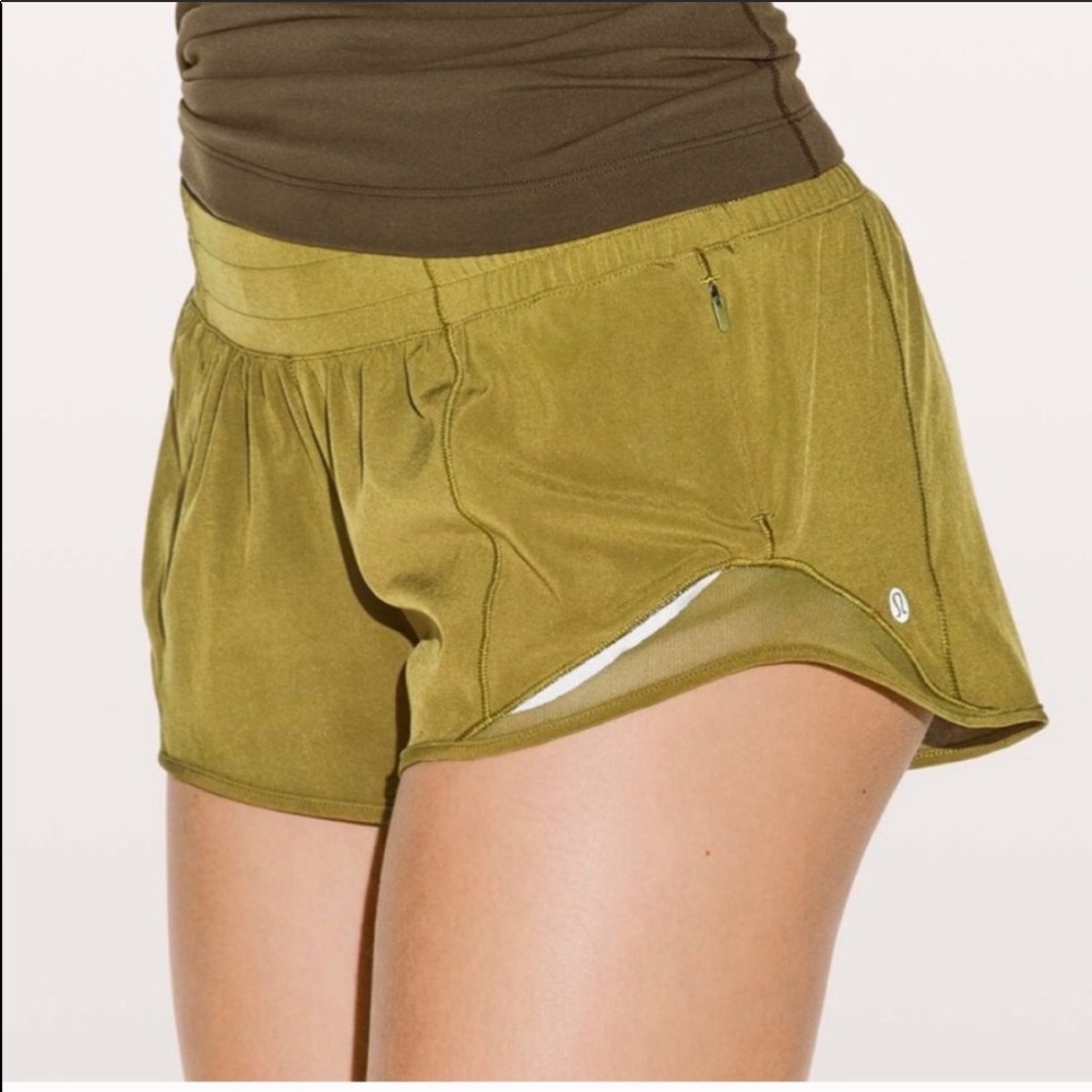 Lululemon hotty hot shorts